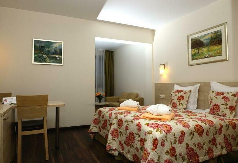 호텔 Nad Przełomem