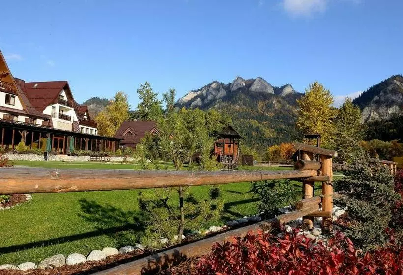 Hotelli Nad Przełomem