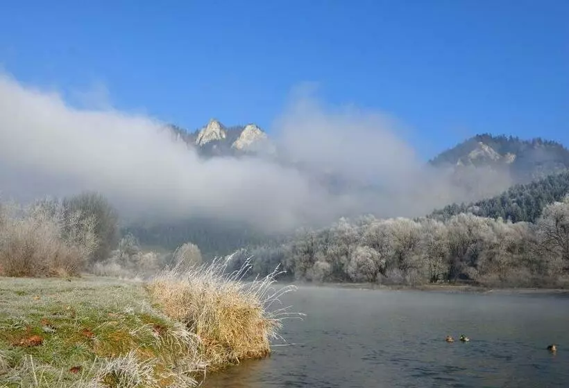 Hotelli Nad Przełomem