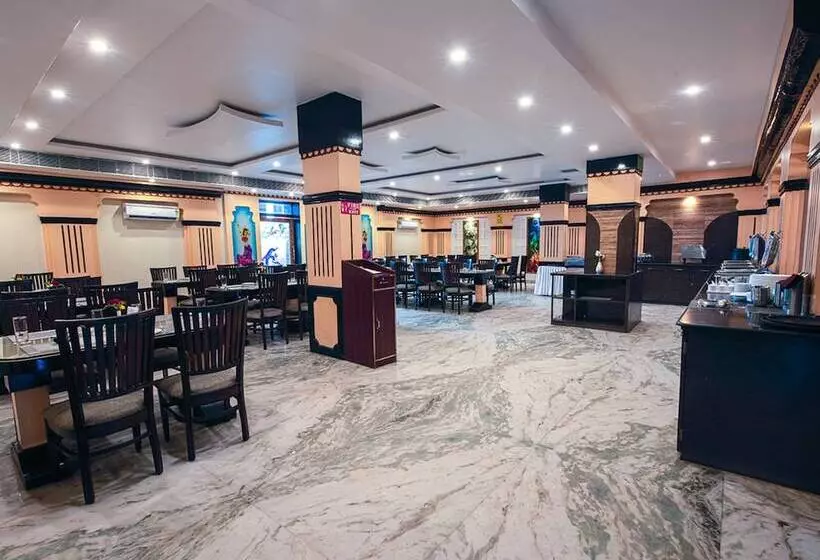 ホテル Nrs Royal Palace