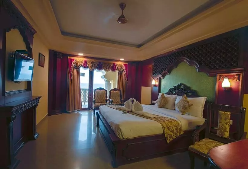 ホテル Nrs Royal Palace