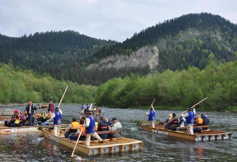 Hotelli Pieniny