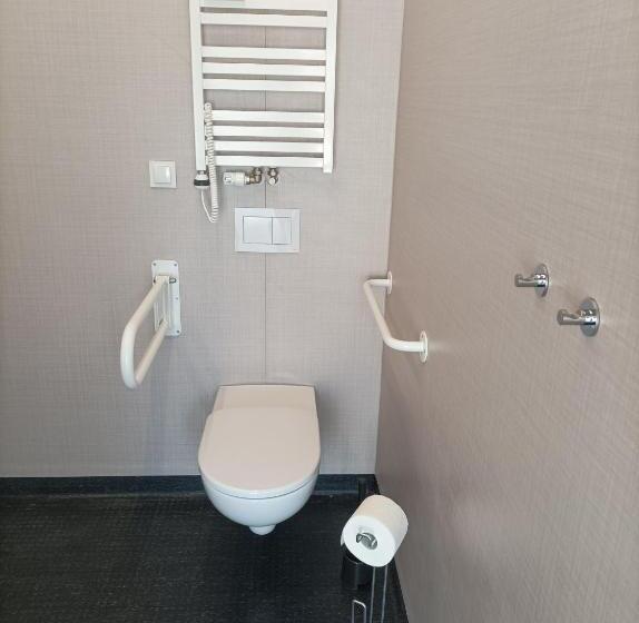 Lofty Kampus Garnizon