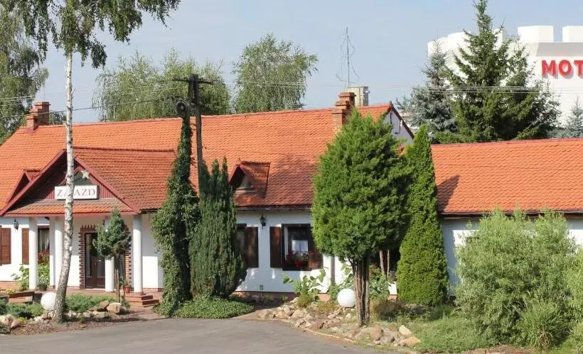 Motel I Restauracja Pod Basztą