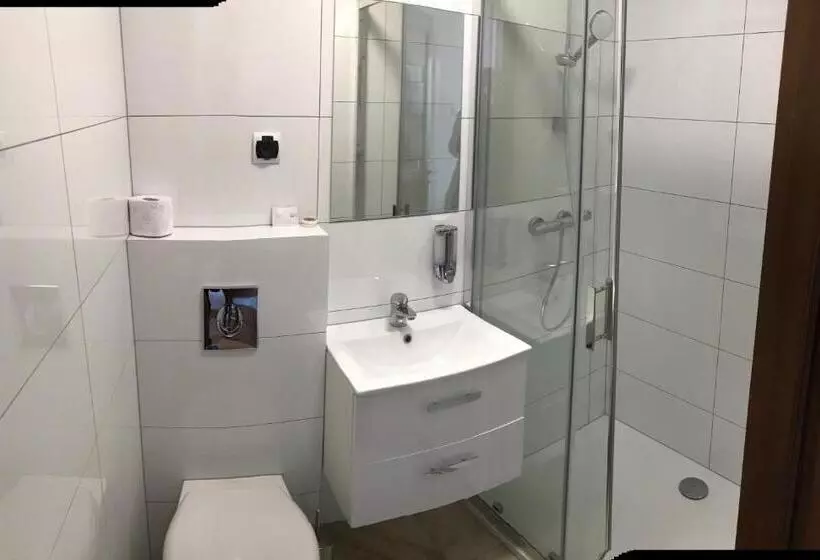 Motel I Restauracja Pod Basztą