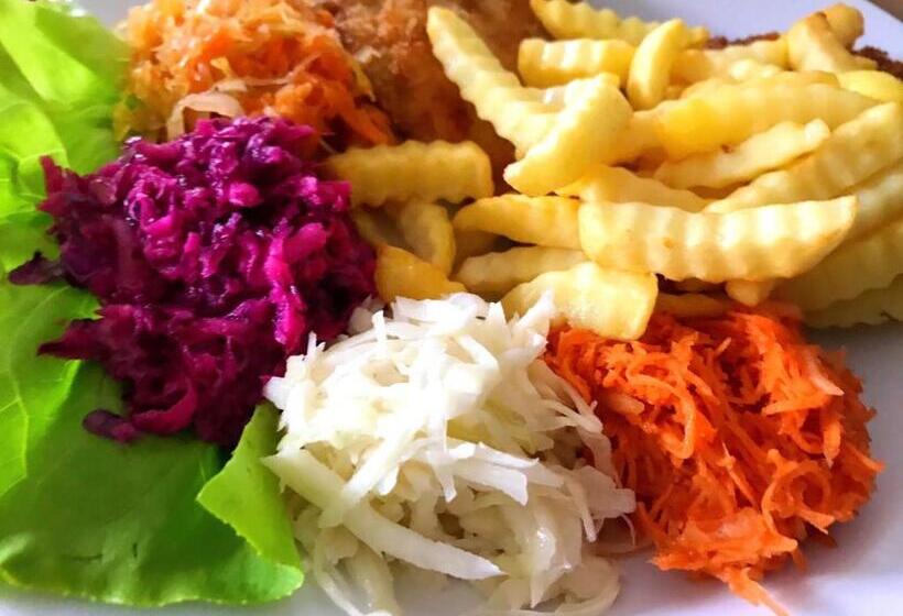 Motel I Restauracja Pod Basztą