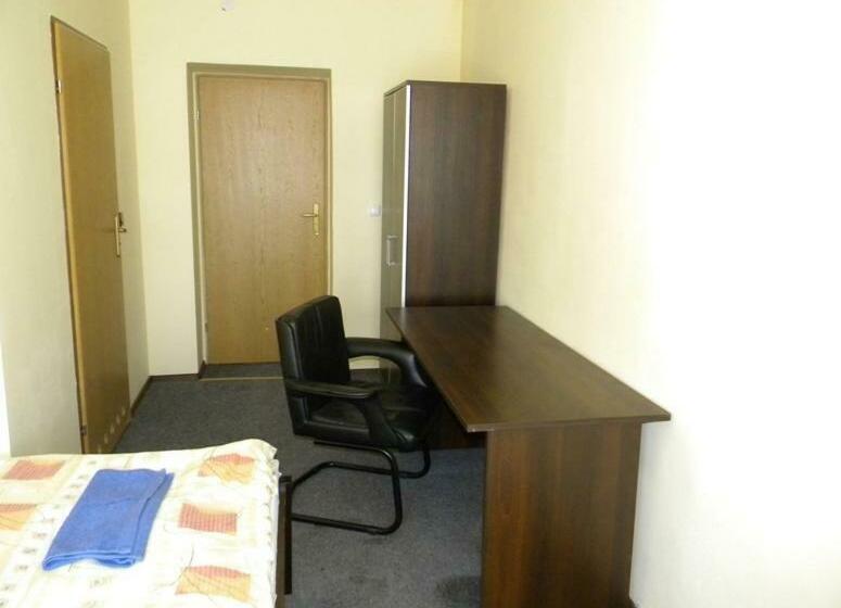 Мотель Pokoje Gościnne Saritas