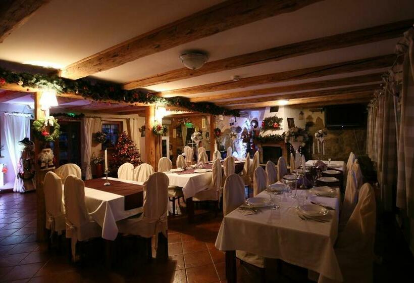 פנסיון Gościniec Morawski Stara Morawa