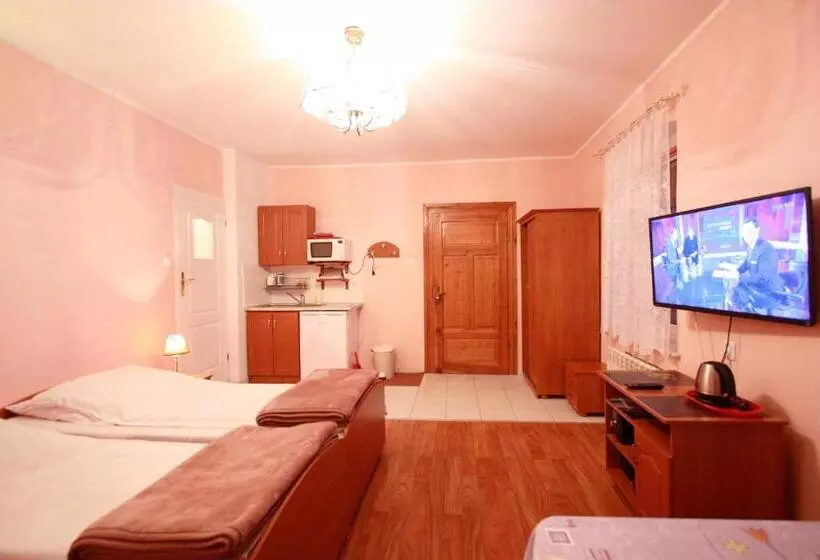 ペンション śnieżynka