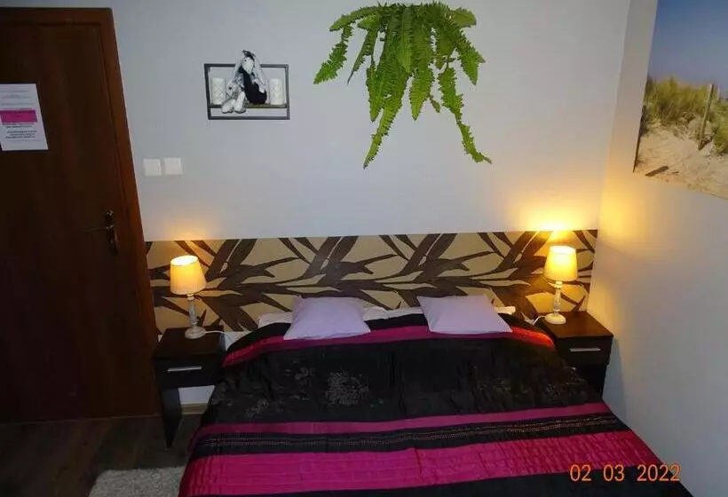 پانسیون Noclegi Nad Morzem U Kasi