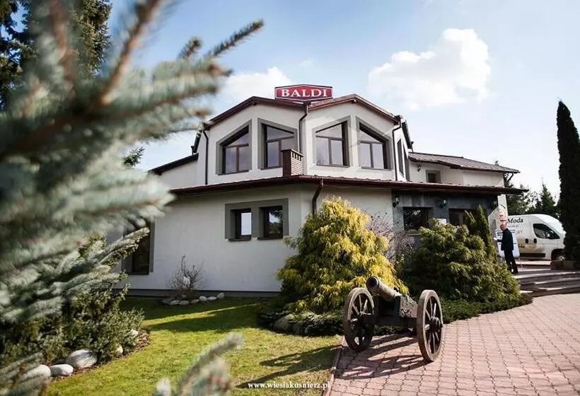 Majatalo Pokoje Baldi Benelux