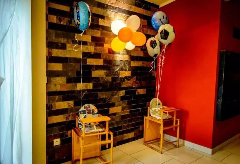 Majatalo Pokoje Baldi Benelux