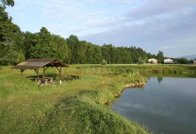Majatalo Pokoje Baldi Benelux