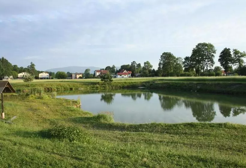 Majatalo Pokoje Baldi Benelux