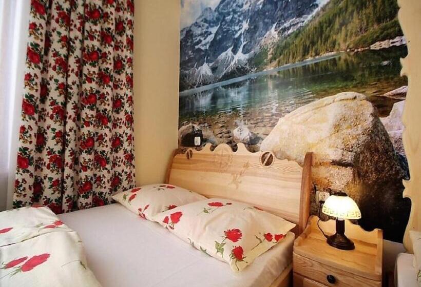 استراحتگاه Chatka U Hazy   Regionalne Pokoje Zakopane