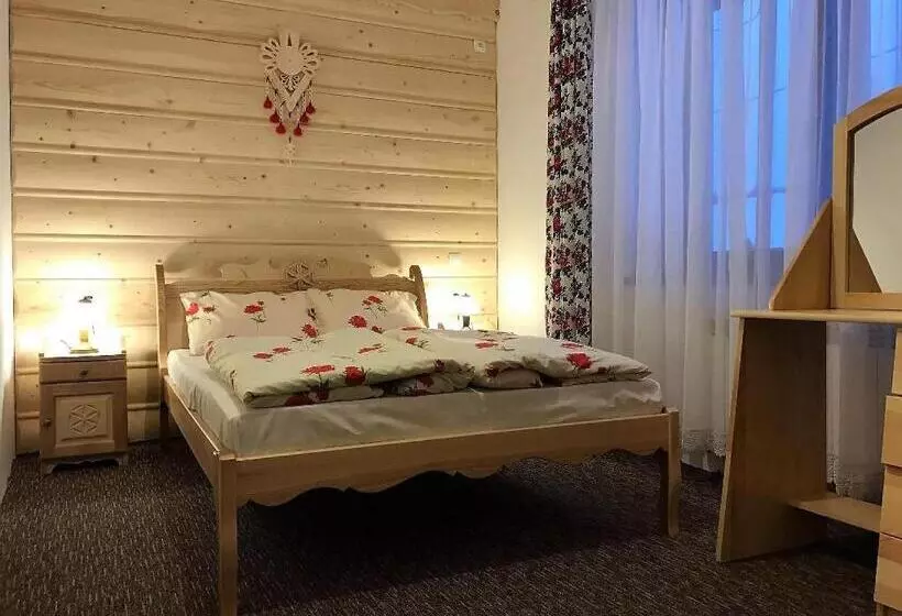 استراحتگاه Chatka U Hazy   Regionalne Pokoje Zakopane