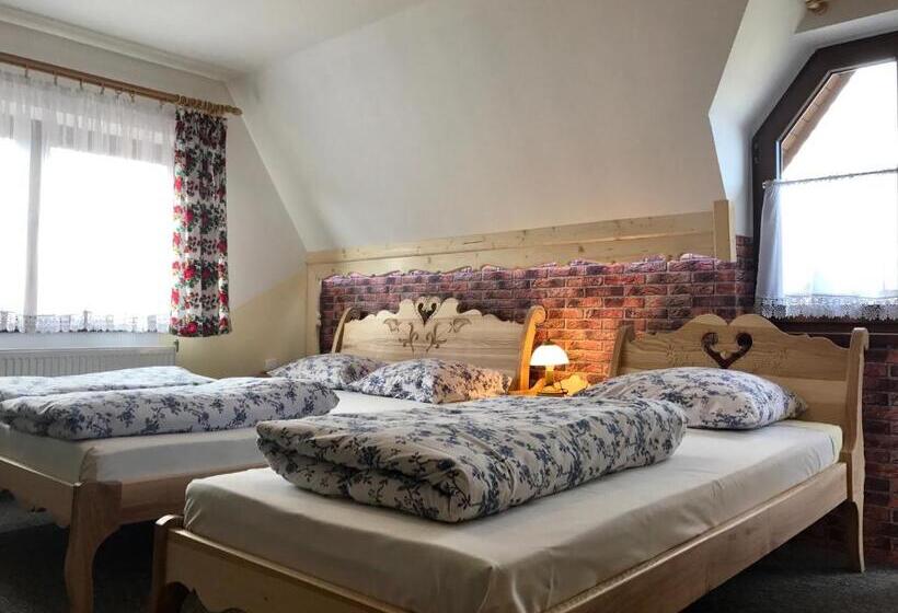 استراحتگاه Chatka U Hazy   Regionalne Pokoje Zakopane