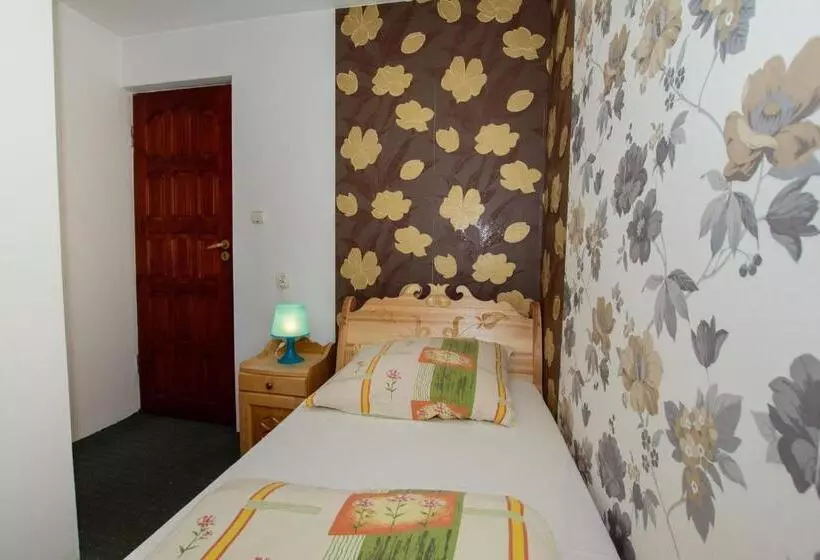 استراحتگاه Chatka U Hazy   Regionalne Pokoje Zakopane