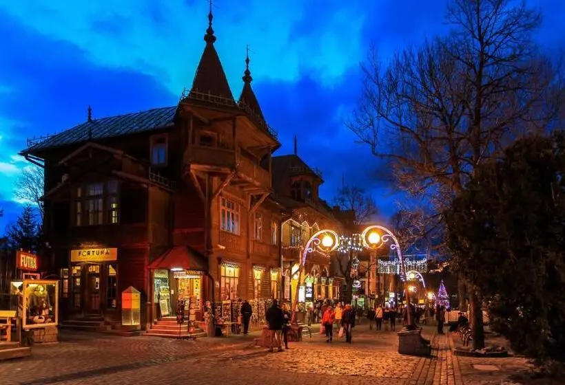 استراحتگاه Chatka U Hazy   Regionalne Pokoje Zakopane