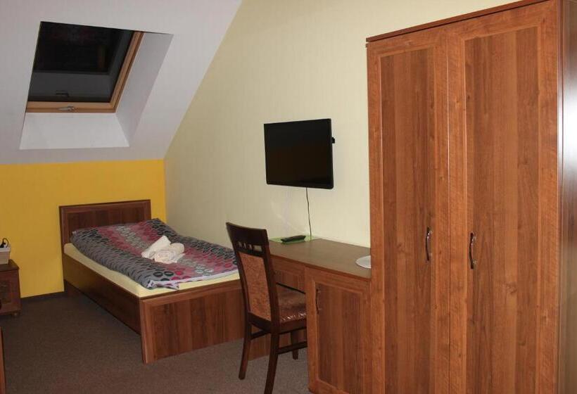 호스텔 Gościniec Legenda