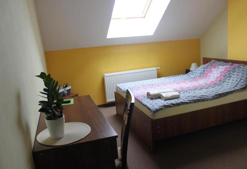 호스텔 Gościniec Legenda