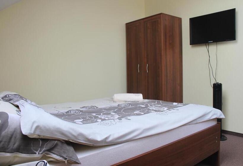 호스텔 Gościniec Legenda