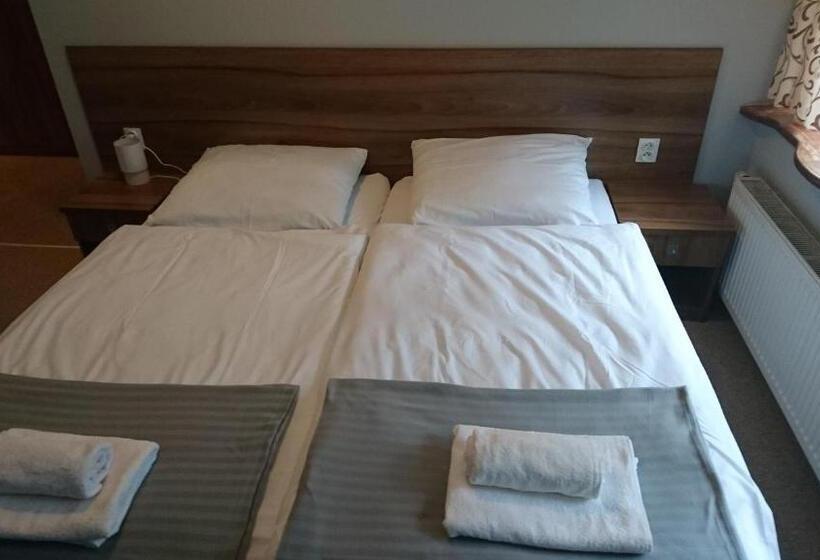 호스텔 Gościniec Lizawka