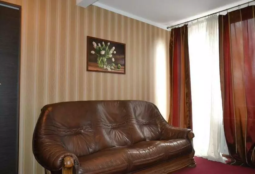 Retkeilymaja Noclegi Capitto