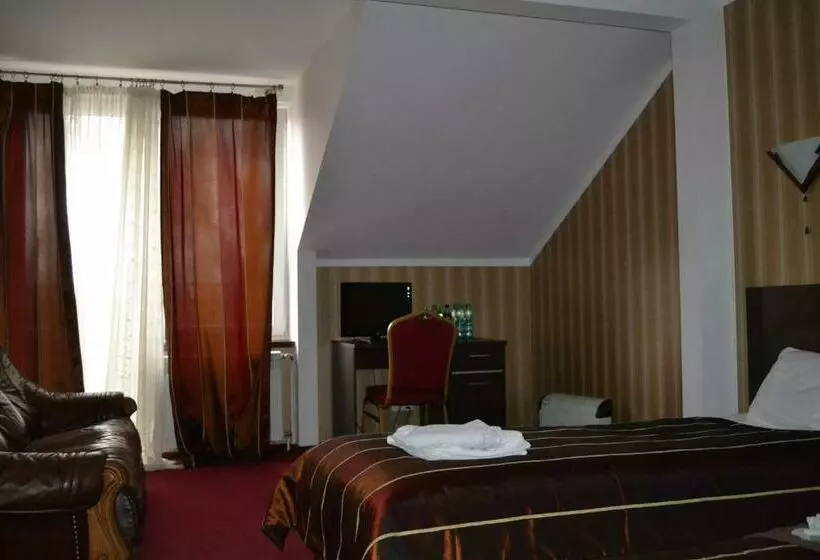 Retkeilymaja Noclegi Capitto