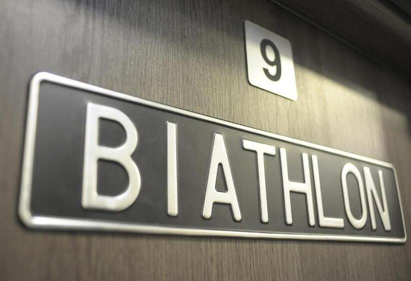 הוסטל Olympic Old Town