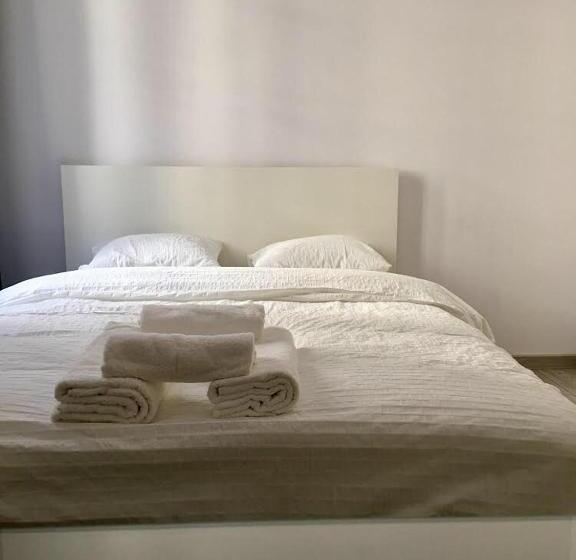 ユースホステル Orion