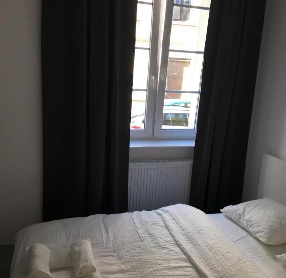 ユースホステル Orion