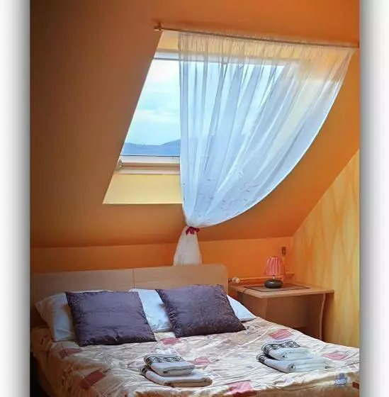 Retkeilymaja Zajazd Bog Mar