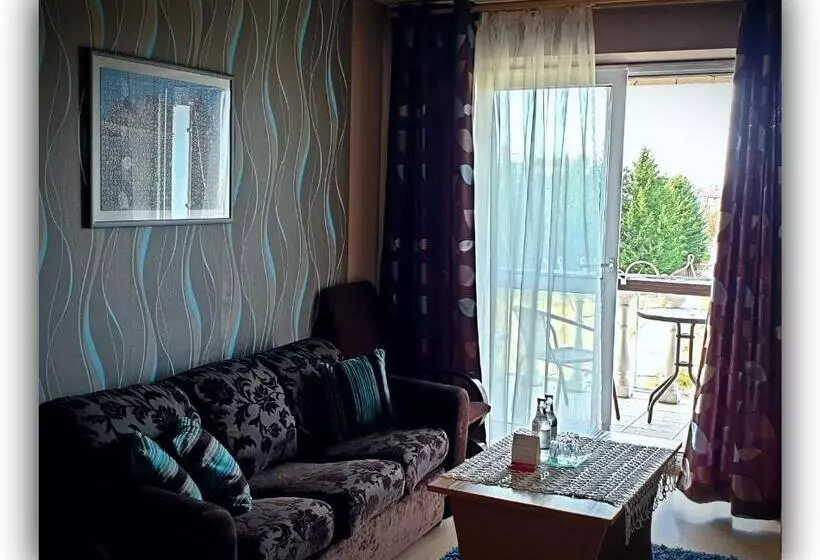 Retkeilymaja Zajazd Bog Mar