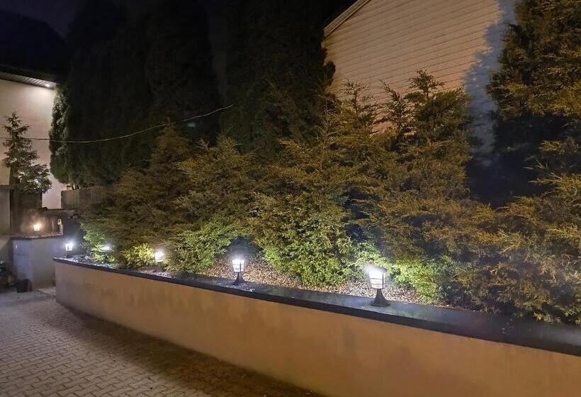 הוסטל Zajazd Leśny Zakątek Dawniej Zajazd Don Kichot