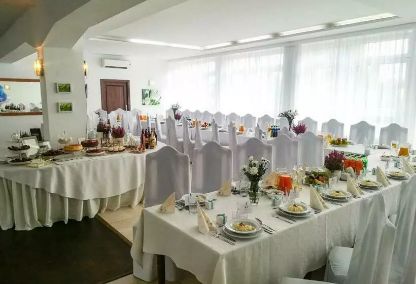 Retkeilymaja Zajazd Polonez