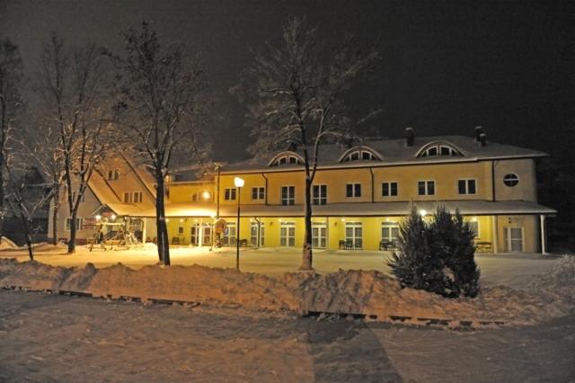 호스텔 Zajazd Tip Top