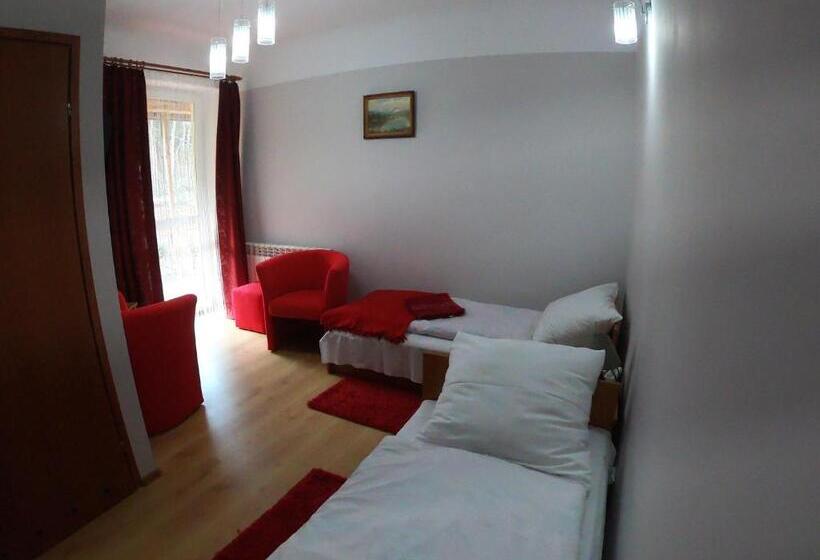 호스텔 Zajazd Tip Top