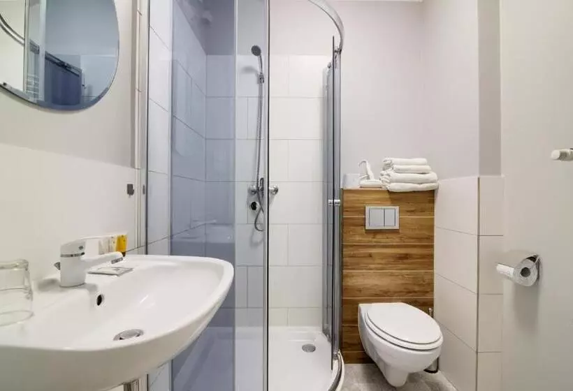 Apartments In   Plater