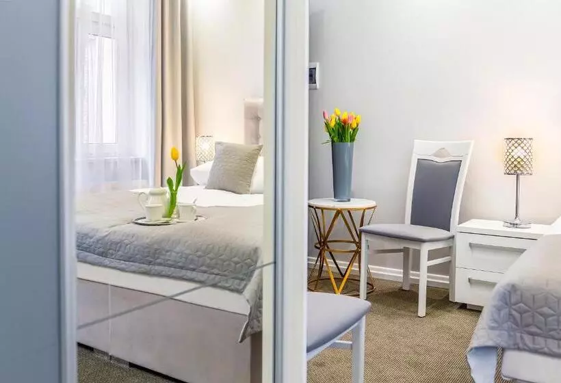 Aamiaismajoitus (B&B) Kamienica Pod Neptunem