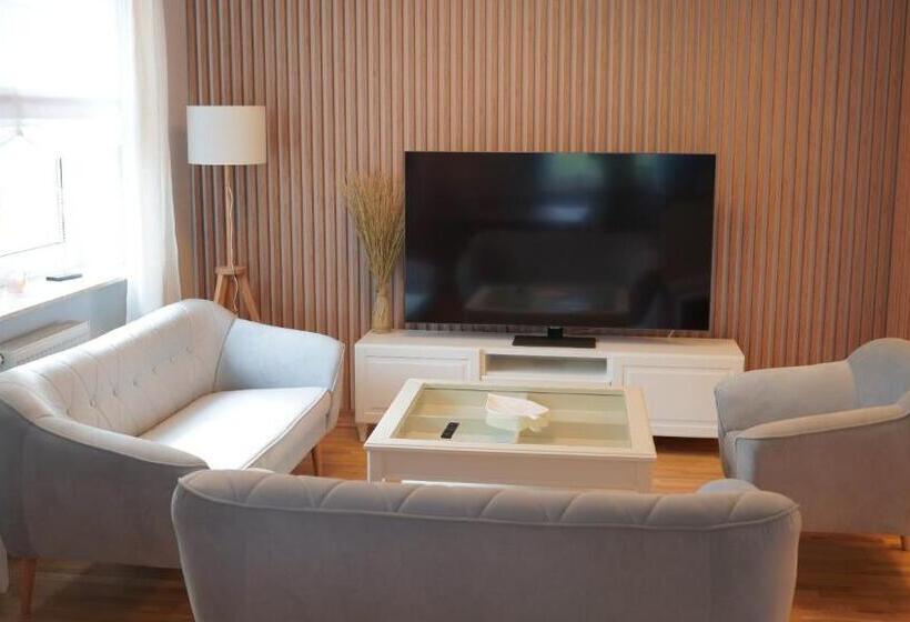 צימר Mcew Studnia