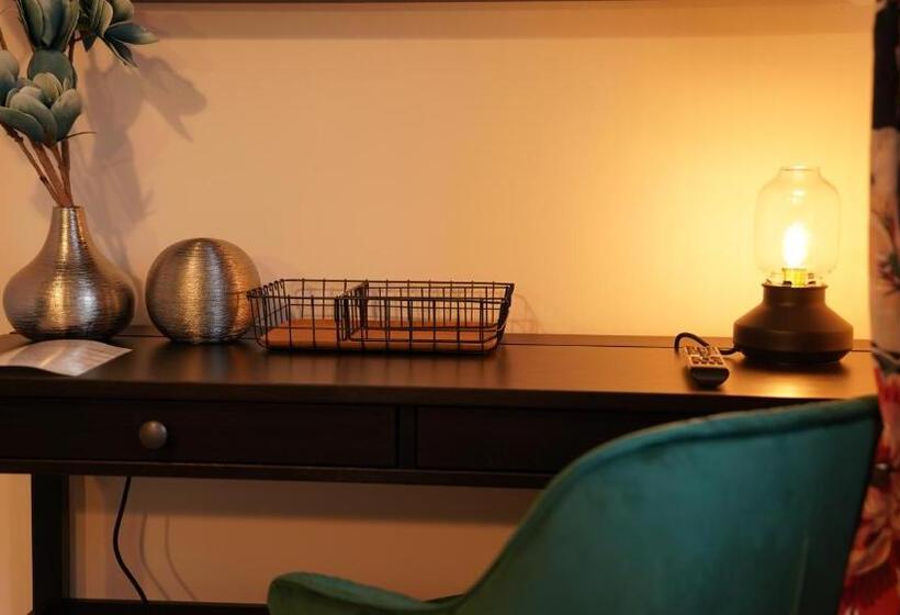 צימר Mcew Studnia