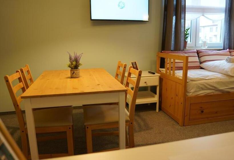 צימר Mcew Studnia