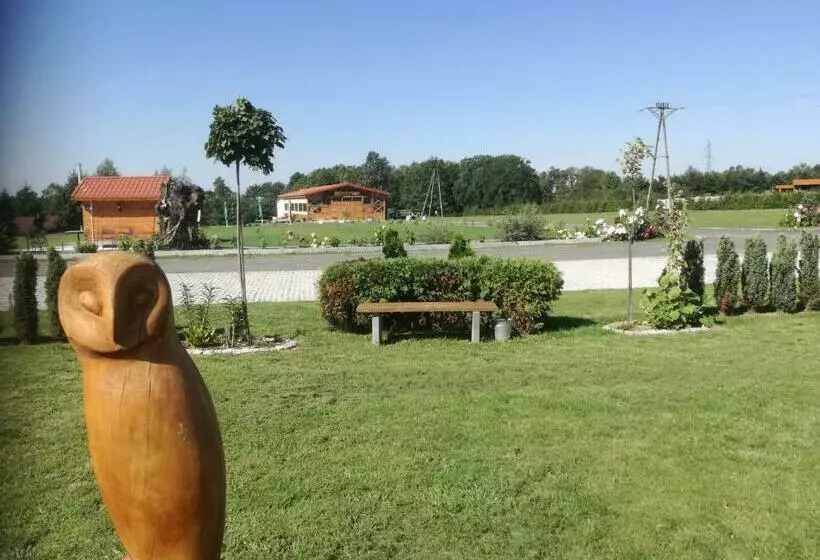 ベッドアンドブレックファースト Nasz Dworek