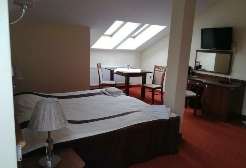 Bed and Breakfast Nasz Dworek