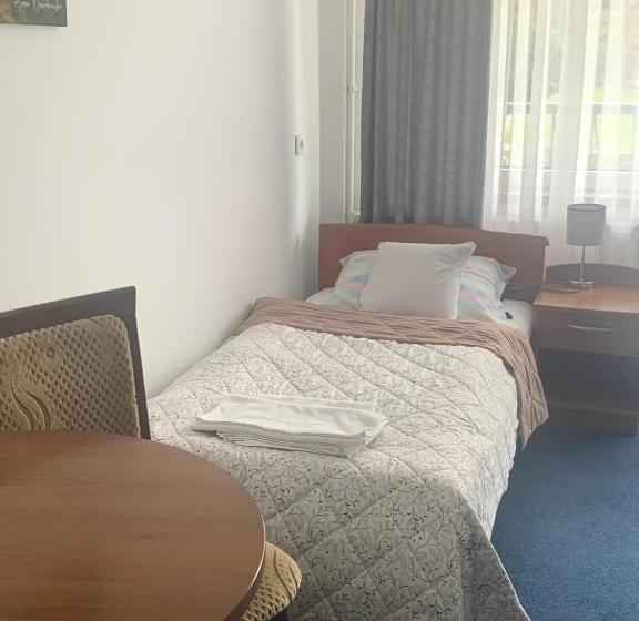 ベッドアンドブレックファースト Ośrodek Wypoczynkowy Tarnica