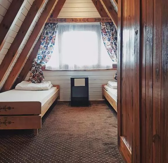 ベッドアンドブレックファースト Połoniny Resort