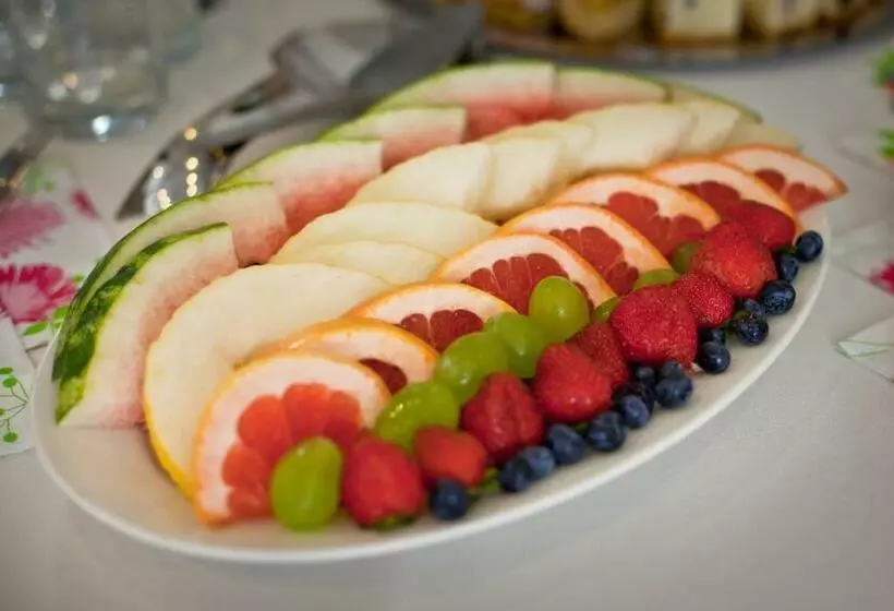 تختخواب و صبحانه Urocza Art Pensjonat