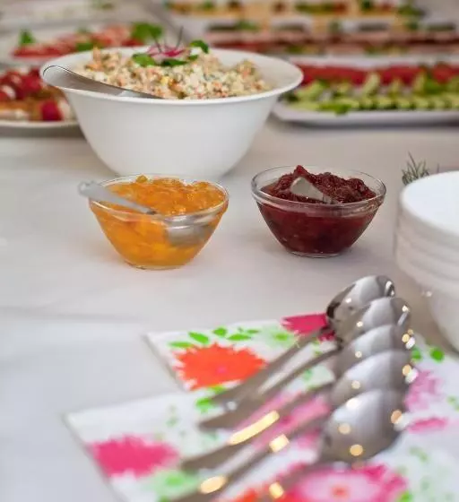 تختخواب و صبحانه Urocza Art Pensjonat