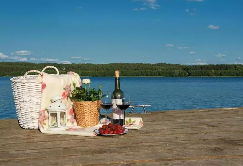 Aamiaismajoitus (B&B) Villa Bezycer